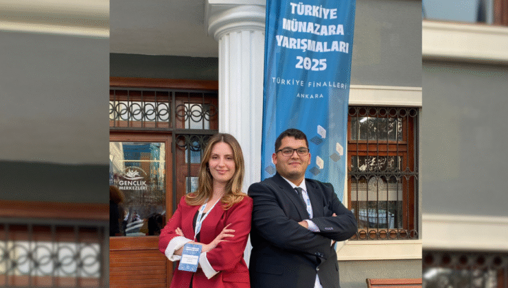 Münazara Yarışması’nda Düzce’yi Temsil Ettiler