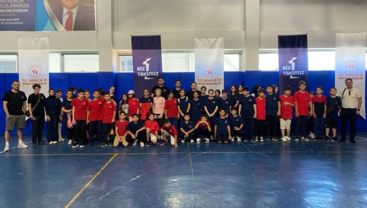 TEKİRDAĞLI ÖĞRENCİLER “BİZ BİR TAKIMIZ” PROJESİYLE DÜZCE’DE BULUŞTU