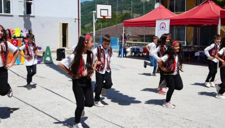 KIRIK KÖY OKULU’NDA BİLİM ŞENLİĞİ YAŞANDI