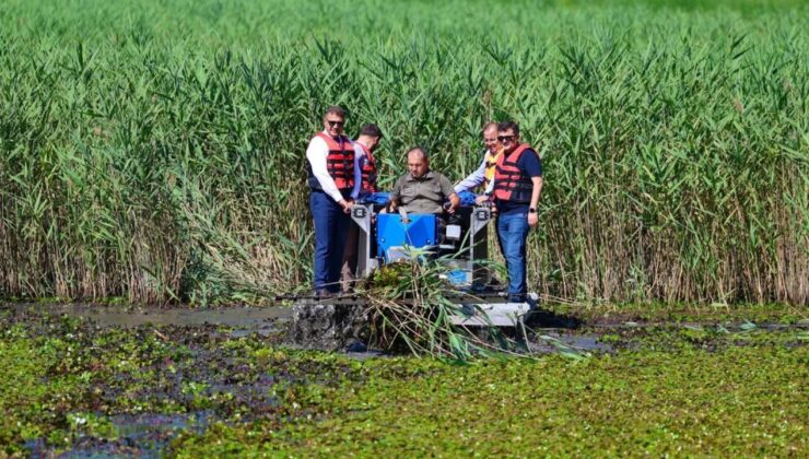 EFTENİ GÖLÜ’NDE TEMİZLİK ÇALIŞMALARI BAŞLADI