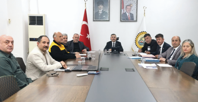 Düzce İl Özel İdaresi Encümen Toplantısı Tam Kadro Gerçekleştirildi