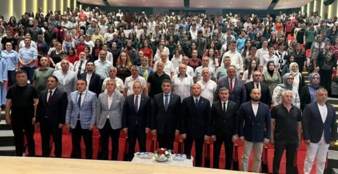 OPTİMAL VAKFI EĞİTİM DESTEK PROGRAMI AKÇAKOCA’DA HAYATA GEÇİRİLDİ