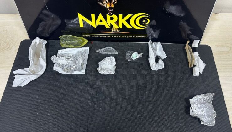 DÜZCE’DE ZEHİR TACİRİNE DARBE! 1 KİŞİ KISKIVRAK YAKALANDI, TUTUKLANDI