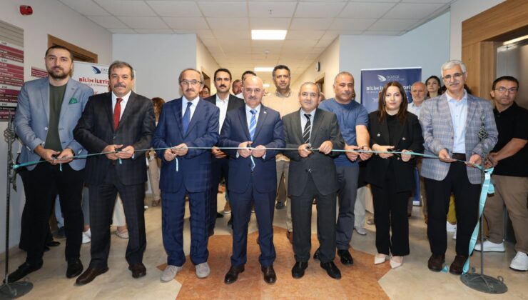 DÜZCE ÜNİVERSİTESİ’NDE BİLİM İLETİŞİMİ OFİSİ AÇILDI