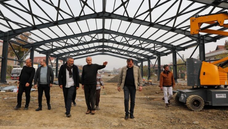 Başkan Özlü Pazar Mesaisinde Projeleri İnceledi: “Düzce’de Çalışmalar Sorunsuz İlerliyor”